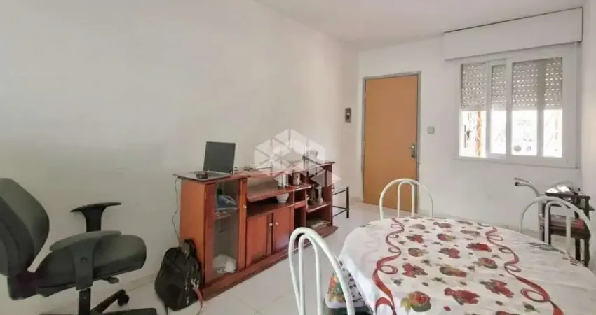 Apartamento 2 dormitórios no bairro Humaitá, em Porto Alegre.