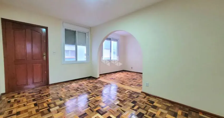 Apartamento 3 dormitórios, transformado em 2 quartos no bairro humaitá, porto alegre