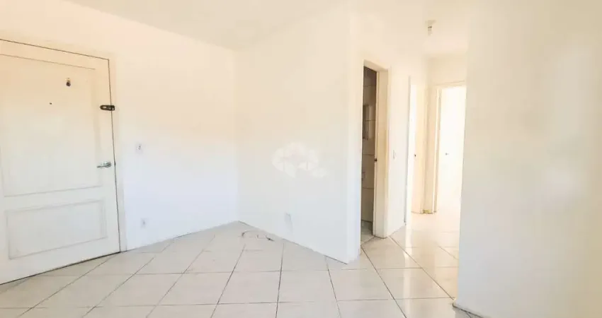 Apartamento de 2 dormitórios, no bairro humaitá, em porto alegre.