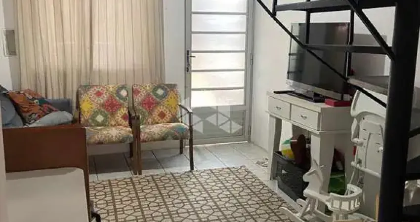 Casa em condomínio com 2 dormitórios e 1 vaga de garagem, no bairro rio branco, em canoas.