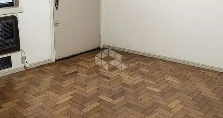 Apartamento de 1 dormitório, no bairro humaitá, em porto alegre.