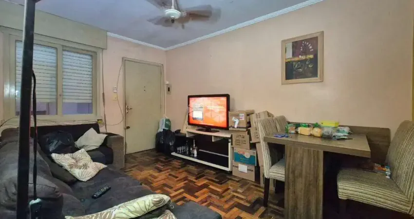 Apartamento de 2 dormitórios, no bairro humaitá, em porto alegre.