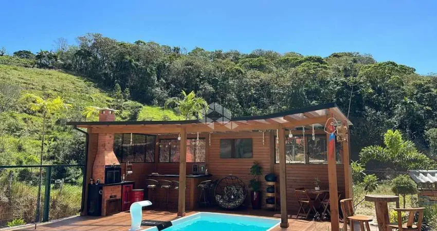 CHÁCARA DE 2 QUARTOS NO BAIRRO SÃO SEBASTIÃO - PALHOÇA/SC