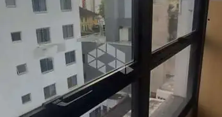 Sala comercial à venda na Rua Araújo Figueiredo, 119, Centro, Florianópolis