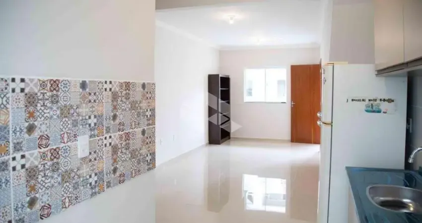 Apartamento terreo- 2 quartos / sendo 1 uma suíte- bairro campeche- florianópolis- sc