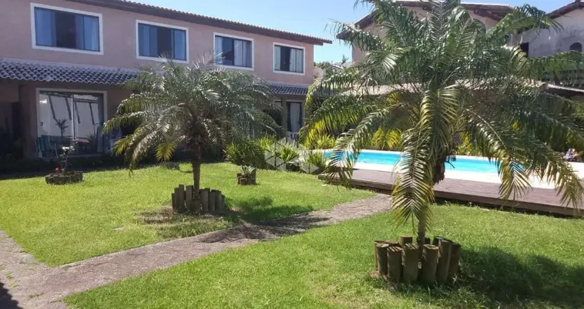 CASA 3 DORMITÓRIOS COM CONDOMÍNIO DE 7 SOBRADOS INDEPENDENTES EM CAMPECHE - FLORIANÓPOLIS/SC
