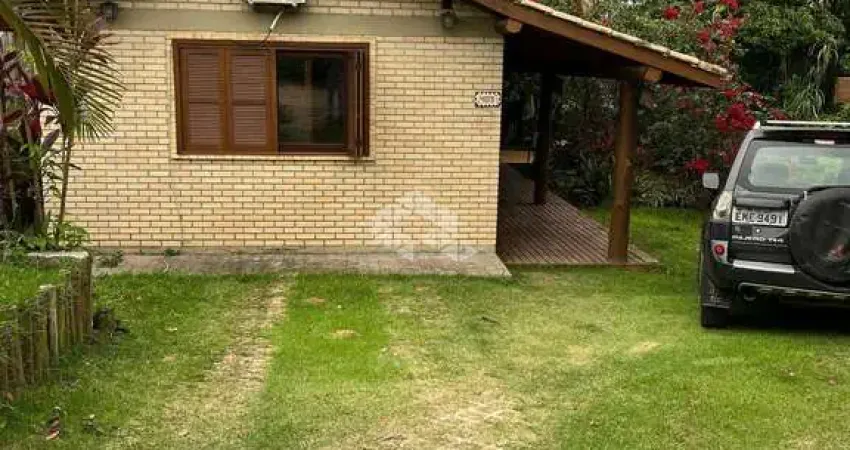 Pousada na praia do rosa - em frente ao quintal butiá para venda ou arrendamento