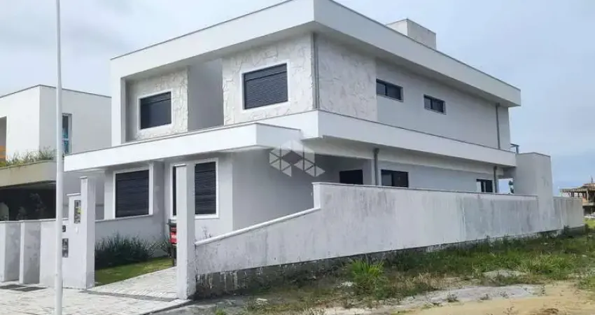 Casa à venda no campeche, florianópolis/sc - 3 suítes, alto padrão