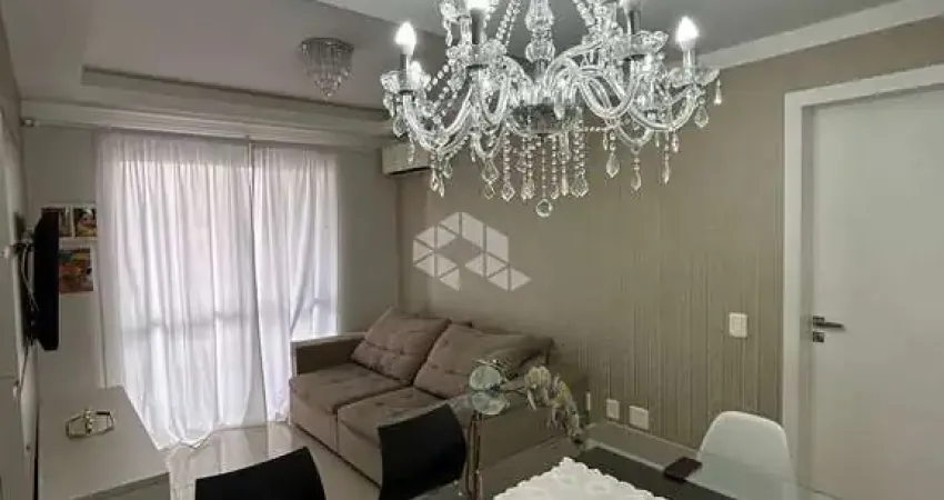 Apartamento alto padrão mobiliado com vista para o morro cambirela