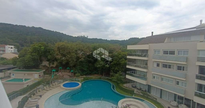 Apartamento Duplex com 5 Dormitórios no bairro Jurerê Internacional em Florianópolis/SC