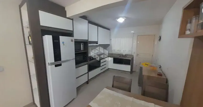 Casa 3 dormitórios em São João do Rio Vermelho / Florianópolis
