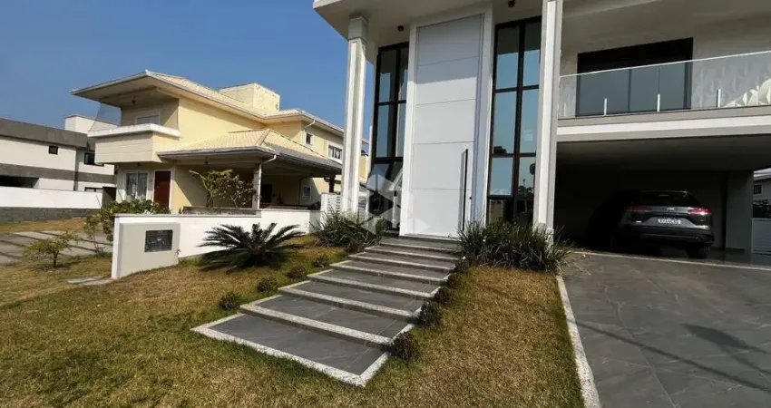 Casa em condomínio fechado com 4 quartos à venda na Avenida Red Park, 784, São João do Rio Vermelho, Florianópolis