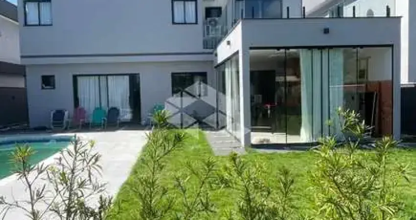 Casa em condomínio fechado, red park - são joão do rio vermelho/florianópolis.