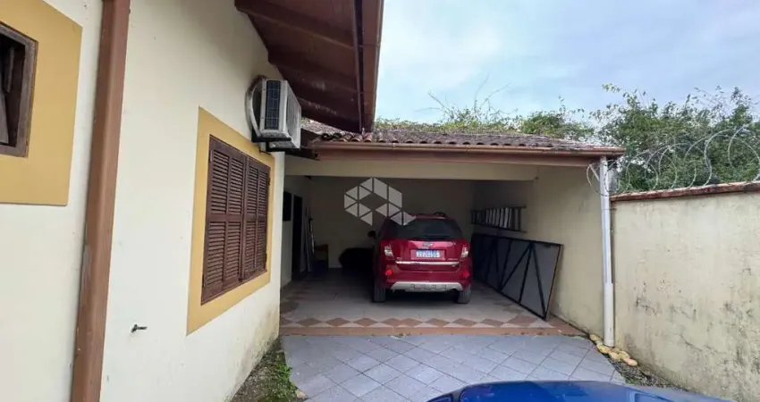 Casa com 7 quartos à venda na Servidão Olímpio Manoel da Costa, 301, Canasvieiras, Florianópolis