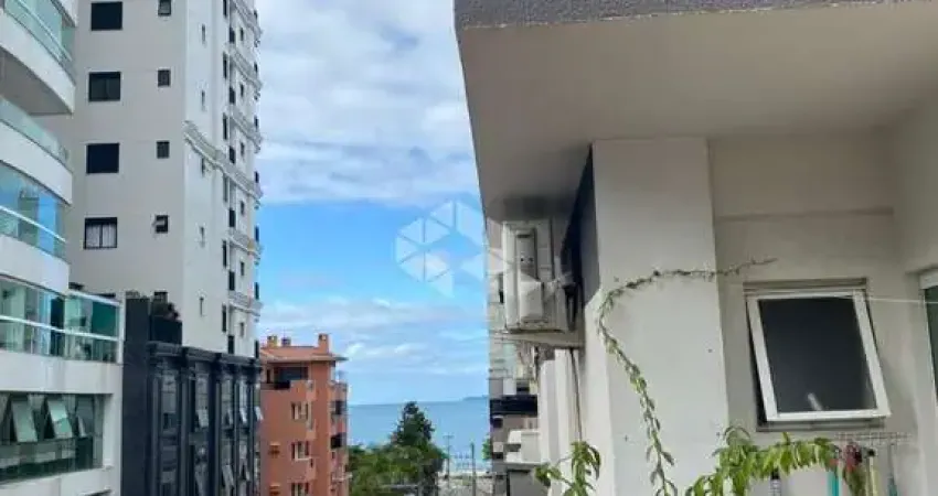 Cobertura duplex com dois quartos próxima  ao mar- oportunidade de compra e investimento