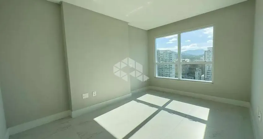 Apartamento 04 Dormitórios , 04 Suítes e 03 Vagas de Garagem