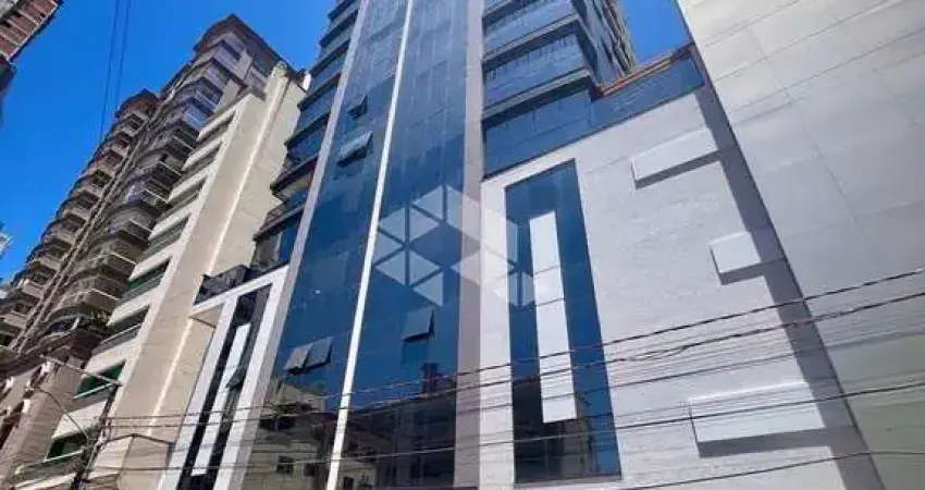 Apartamento com 3 suítes e 2 vagas em itapema, pronto sem mobília