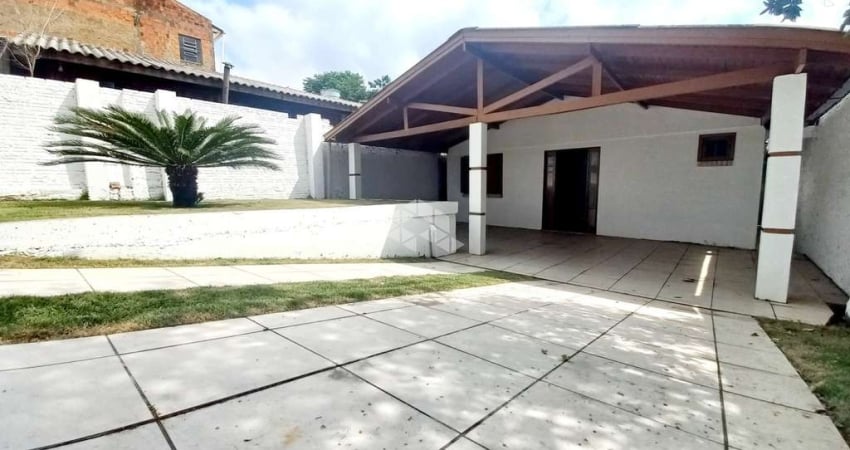 Casa Residencial com 2 dormitórios, 2 vagas, 100m², Canudos, Novo Hamburgo, Aceita financiamento, FGTS.