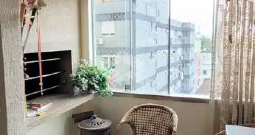 Apartamento de 2 Dormitórios no Centro Histórico