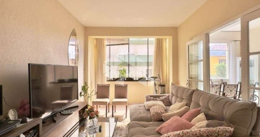 Apartamento de 02 dormitórios a venda no Centro Histórico
