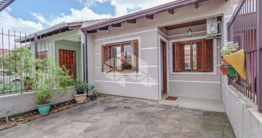 CASA 77M² - 2 DORMITÓRIOS, 1 VAGA NO BAIRRO ABERTA DOS MORROS