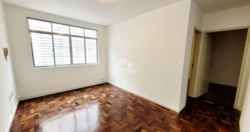 Baixou o valor! Apartamento diferenciado na José de Alencar.