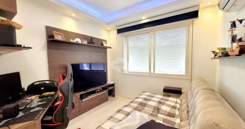 Baixou 50 mil!! Apartamento 02 dormitórios + dep empregada e semi mobiliado na Cidade Baixa