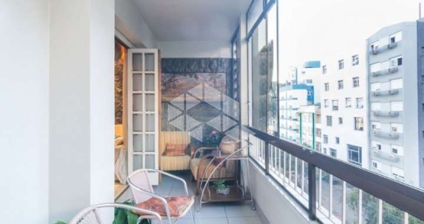 Apartamento com 3 quartos à venda na Rua Coronel Fernando Machado, 851, Centro, Porto Alegre