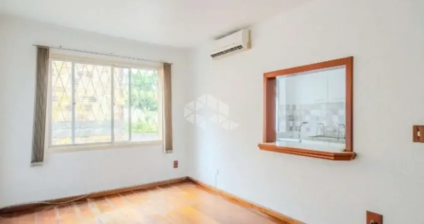 Apartamento com 1 quarto à venda na Rua Oscar Schneider, 504, Medianeira, Porto Alegre