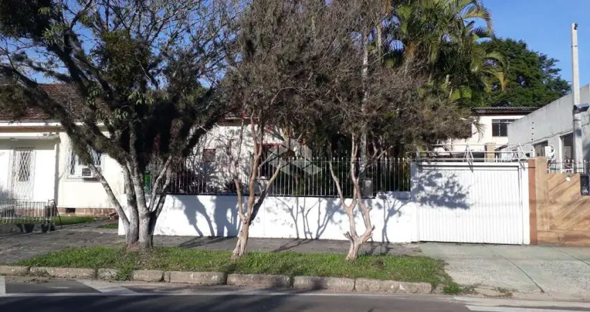 Casa com 2 quartos à venda na Rua Veríssimo Rosa, 175, Partenon, Porto Alegre