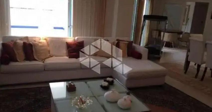 Casa em condomínio fechado com 4 quartos à venda na Rodovia Haroldo Soares Glavan, 929, Cacupé, Florianópolis