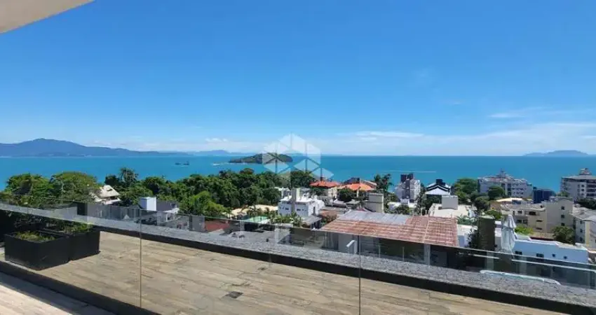 Cobertura Triplex em Canajurê à venda com Vista Mar
