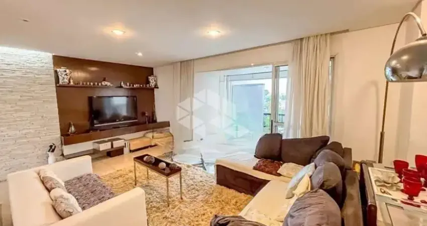 Apartamento  á Venda 142m²  de área útil 03 Dormitórios C/03 Suítes C/ 02 Vagas Mooca.