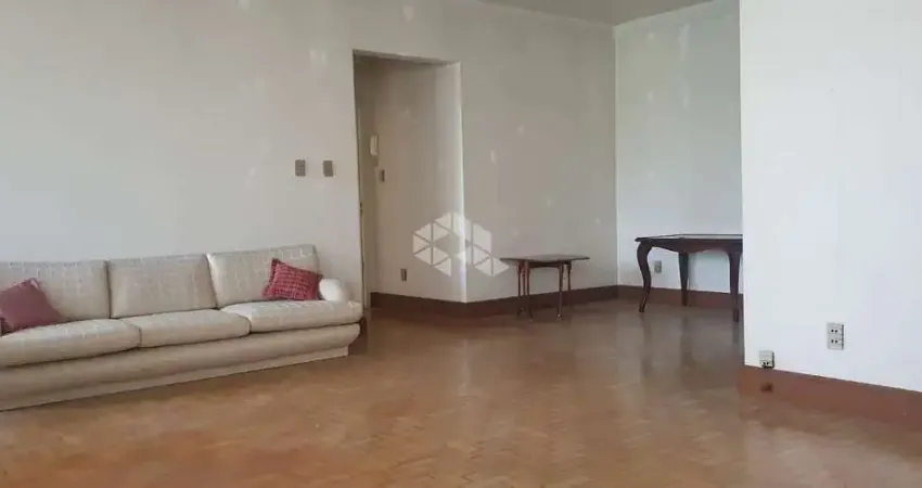 No Centro Histórico Porto Alegre Ap 2 Dormitórios/Quartos, com 116,30 m2
