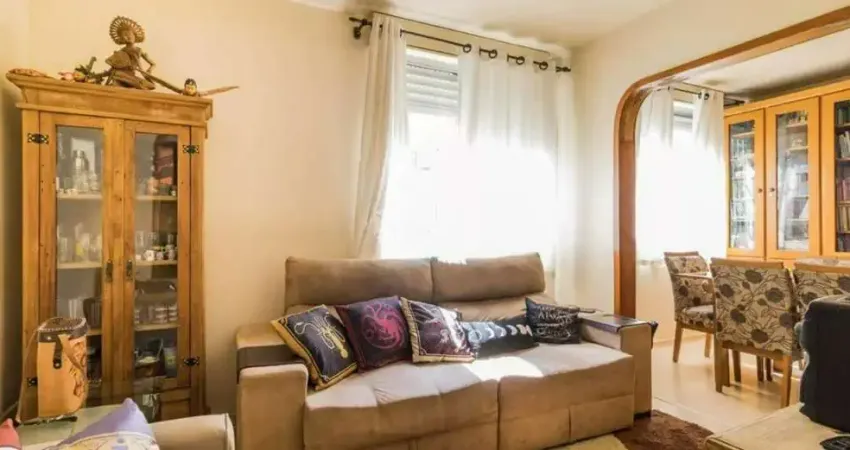 Apartamento 2 Dormitórios reformado bairro Vila Nova