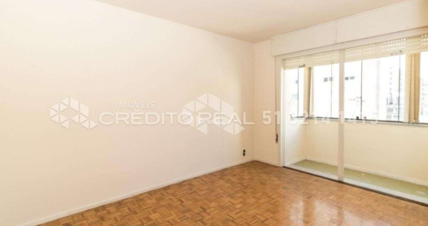 Apartamento  com 03 quartos/dormitórios no Centro Histórico de Porto Alegre RS
