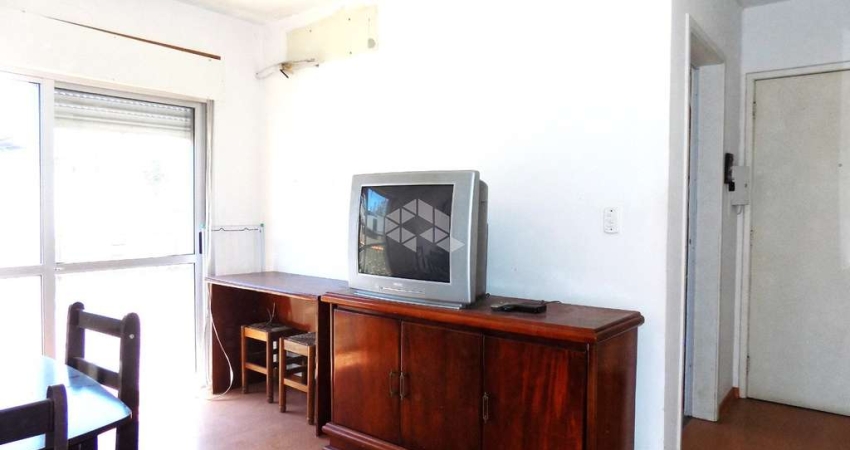 Apartamento para venda de 01 quarto com vaga no bairro Passo da Areia