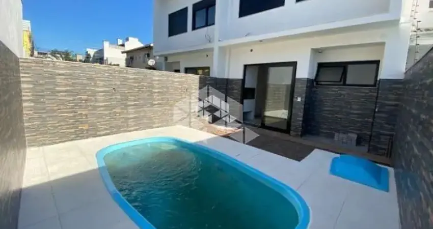 Casa com 3 quartos à venda na Rua Lagoa do Peixe, 91, Sarandi, Porto Alegre