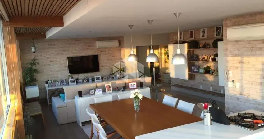Cobertura à venda no Brooklin - 264m²  com 4 suítes,  3 vagas  e  vista panorâmica de 180°