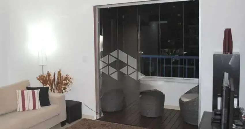 VENDA Apartamento com 71m² 2 dormitórios (1 suíte) 2 vagas no Campo Belo