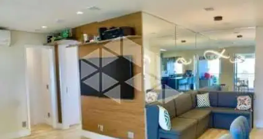 Apartamento moderno à venda na Vila Anastácio com 79m², 3 dormitórios (sendo 2 suítes) e 2 vagas de garagem.