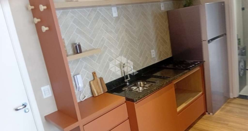 VENDA, Studio na Saúde, 29 m²,  próximo à estação Praça da árvore.