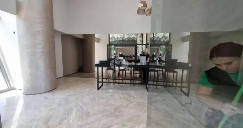 Apartamento à venda 62m² com 2 dormitórios (1 suíte) em moema