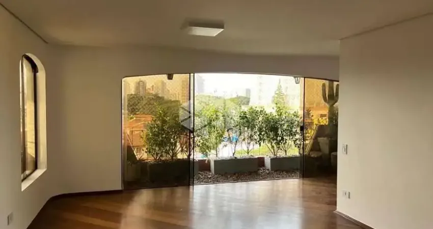 Apartamento à venda no Brooklin - 152m², 3 dormitórios (1 suíte) e 2 vagas.