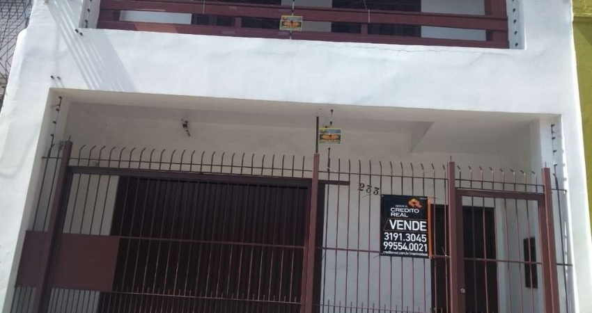 Casa com 4 quartos à venda na Rua Doutor Sebastião Leão, 233, Azenha, Porto Alegre