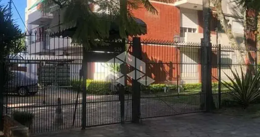Apartamento 2 dormitórios com dependência na Ganzo!
