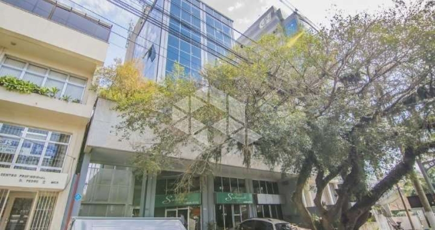 Sala Comercial com 214,00 m2 area privativa 3 vagas garagem