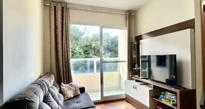 APARTAMENTO COM SACADA E CHURRASQUEIRA, ÓTIMA POSIÇÃO SOLAR E VISTA PARA AREA VERDE!