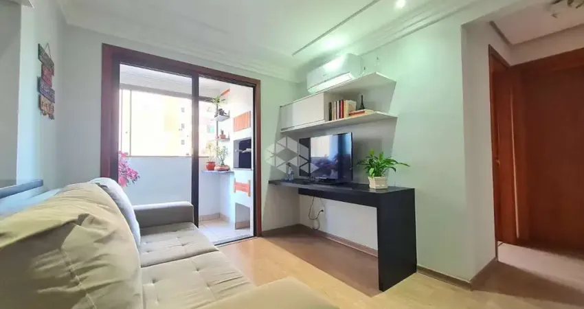 APARTAMENTO DE 2 DORM. COM 59,39 m² ÁREA PRIVATIVA, VAGA DE GARAGEM NO BAIRRO CRISTAL