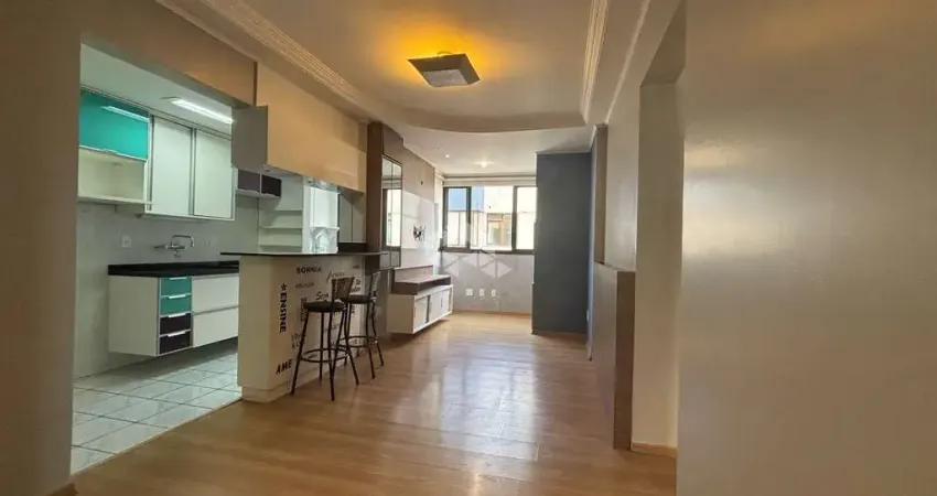 2 DORMITÓRIOS, 2 BANHEIROS, VAGA DE GARAGEM E COM  62M2 NA CIDADE BAIXA